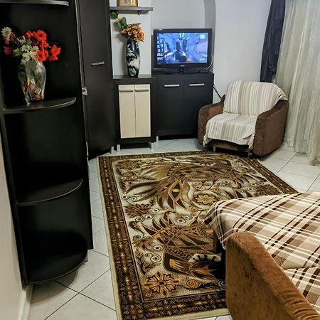 Apartment On Privokzalnaya 2/1 Vinnytsja Buitenkant foto