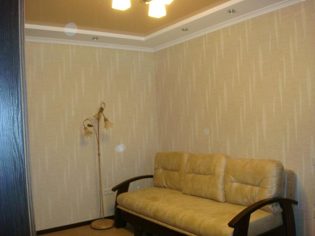 Apartment On Privokzalnaya 2/1 Vinnytsja Buitenkant foto